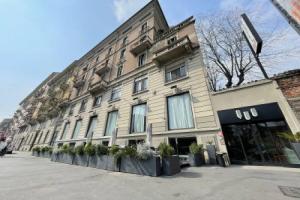 Queen Hostel, Милан