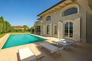 Villa Forte dei Marmi Pool & Garden, Форте-дей-Марми