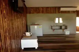 Maan Mek Talay Mok Resort, Бан На Лак