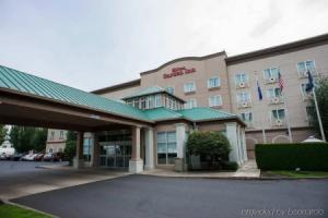 Отель «Hilton Garden Inn Portland Airport», Портленд