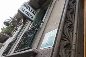 Hostal Lesseps, Барселона