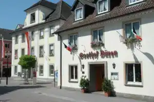 Hotel Gasthof Bären, Вайнгартен