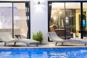 Boss Luxury PoolVilla Pattaya Bang Saray Beach 8 Bedrooms, Банг Саре