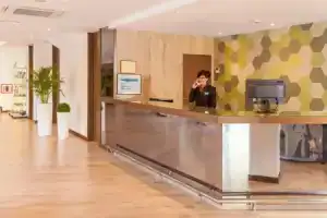 Hotel «Gala Placidia», Бенидорм