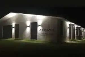 Отель «Albizia Boutique», Акьяка