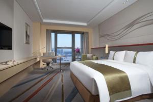 Holiday Inn Suzhou Huirong Plaza, An Ihg Hotel, Сучжоу