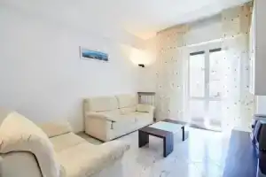 Via Brunenghi 63, Финале-Лигуре