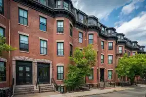 Pelicanstay in Boston Bay Village, Бостон