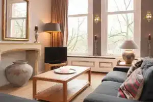 Cosy Canal View apartment, Амстердам