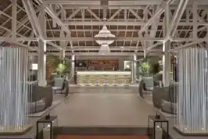 Anahita Golf & Spa Resort, Тру д'Дус
