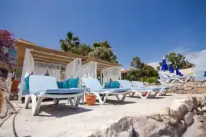 Отель «Mojo Beach», Кызкалеси