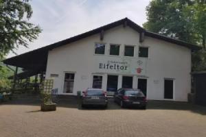 Hotel-Restaurant-Eifeltor, Мехерних