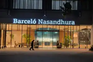 Barceló Nasandhura Malé, Мале