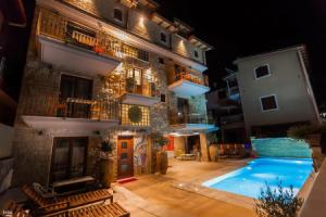 Leda suites, Парга