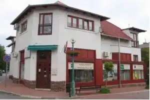 Csöpi Apartman, Балатональмади