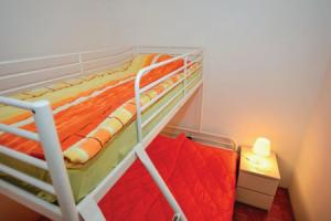 Beautiful Home in Izola With Wifi and 2 Bedrooms, Изола