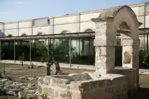 Отель «Histò San Pietro Sul Mar Piccolo», Таранто