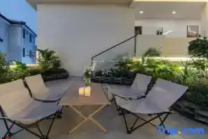 Rustlux LAN XUN · Snow Mountain View Garden Courtyard Designer Meisu, Лицзян