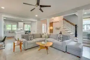 1 Mi to Dtwn: Upscale Retreat in Durham!, Дарем