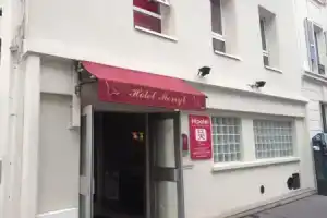 Отель «Hipotel Paris Gare du Nord Merryl», Париж