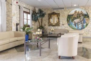 Hotel «Plaza del Castillo», Малага