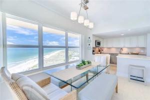 Regatta Beach Club N913 - Two Bedroom Condo, Клируотер Бич