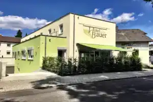 Hotel «Bauer garni», Ингольштадт