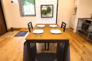 N House, Накидзин
