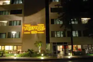 Volley Hotel Izmir, Измир
