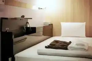 First Cabin International Hawaii, Гонолулу