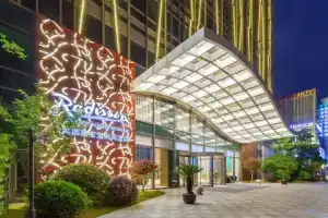 Отель «Radisson Exhibition Center Shanghai», Шанхай
