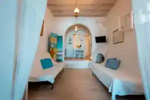 Huge villa Mykonos. Ideal for 8-12 guests, Агиос Иоаннис