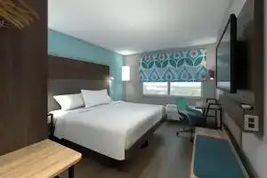 Tru by Hilton Montreal centre-ville, Монреаль