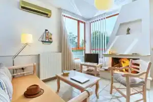 Bright Family Apartment With Shared Pool RU, Агия-Пелагия