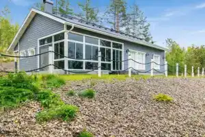 Villa leinola 1, Пухос