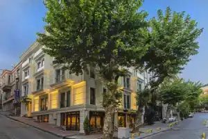 Grand Naki Hotel, Стамбул