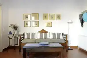 Archipel Mansion Sleeps 8, Фиростефани