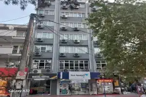 Masal Otel, Бурхание