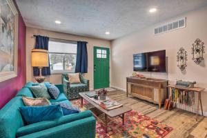 Ideally Located House - 9 Mi From Route 66!, Блумингтон