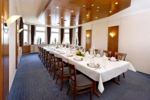 Parkhotel Berghölzchen, Хильдесхайм