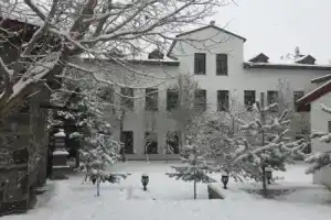 Cheltikov Hotel, Карс