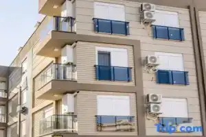 2 Bedroom Cozy Apartment - Ankalya 5, Анталья