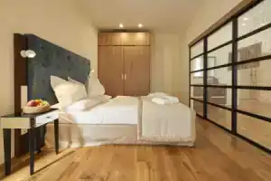 HiLight Suites Hotel, Вена