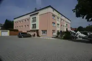 Hotel «Apollo Garni», Регенсбург
