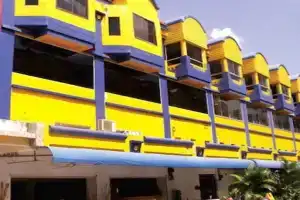 Aquarius Gay Guesthouse & Sauna, Патонг