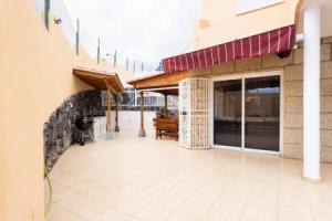 Home2Book Metro Tenerife, Private Pool & BBQ, Адехе