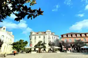 Residenza Dutzu ApartHotel, Лейрия