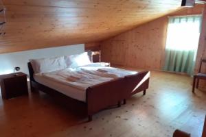 Mandarda stile rustico 6/8 letti, Предаццо