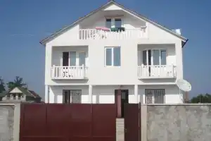 Large house at the beach., Анаклия