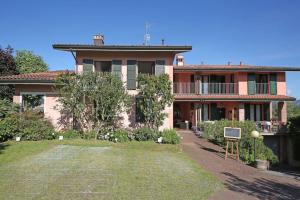 Casa Veronica, Раффа